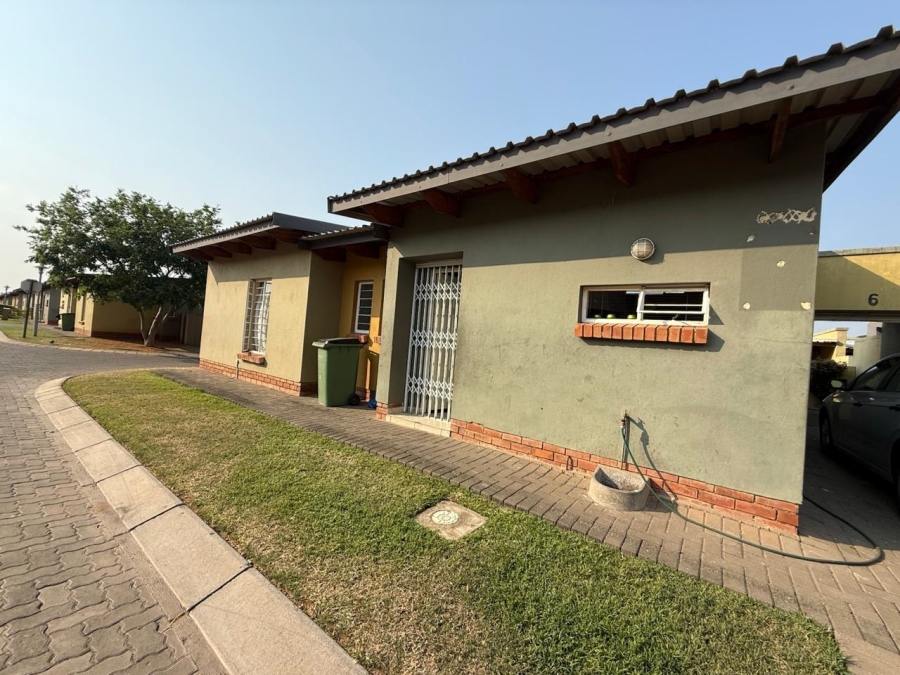 3 Bedroom Property for Sale in Waterval East North West